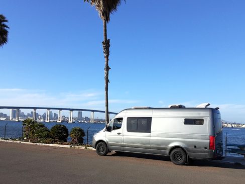 Used 2019 Mercedes-Benz Sprinter 170 image 32