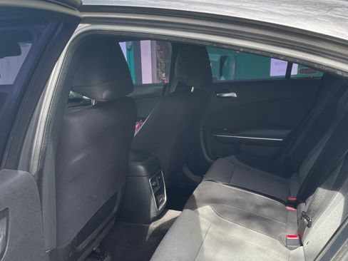 Used 2015 Dodge Charger SXT w/ Driver Confidence Group image 11