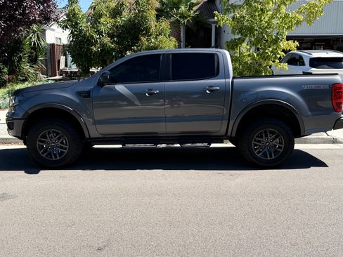 Used 2022 Ford Ranger Lariat w/ Tremor Off-Road Package AWD/4WD image 10