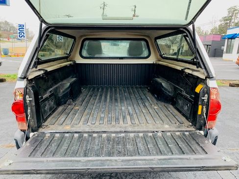 Used 2014 Toyota Tacoma 2WD Access Cab image 2