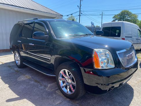 Used 2007 GMC Yukon Denali AWD/4WD image 26