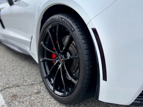 Used 2019 Chevrolet Corvette Grand Sport image 8