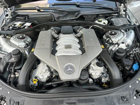 Used 2008 Mercedes-Benz CL 63 AMG image 10