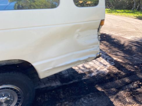 Used 1994 Ford E-350 and Econoline 350 Club Wagon image 15