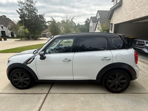 Used 2014 MINI Cooper Countryman S image 1