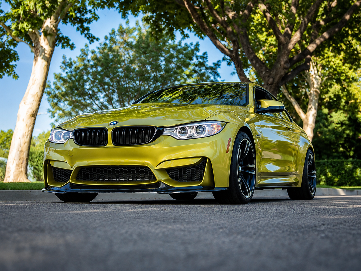 Used 2015 BMW M4 Coupe RWD image 1