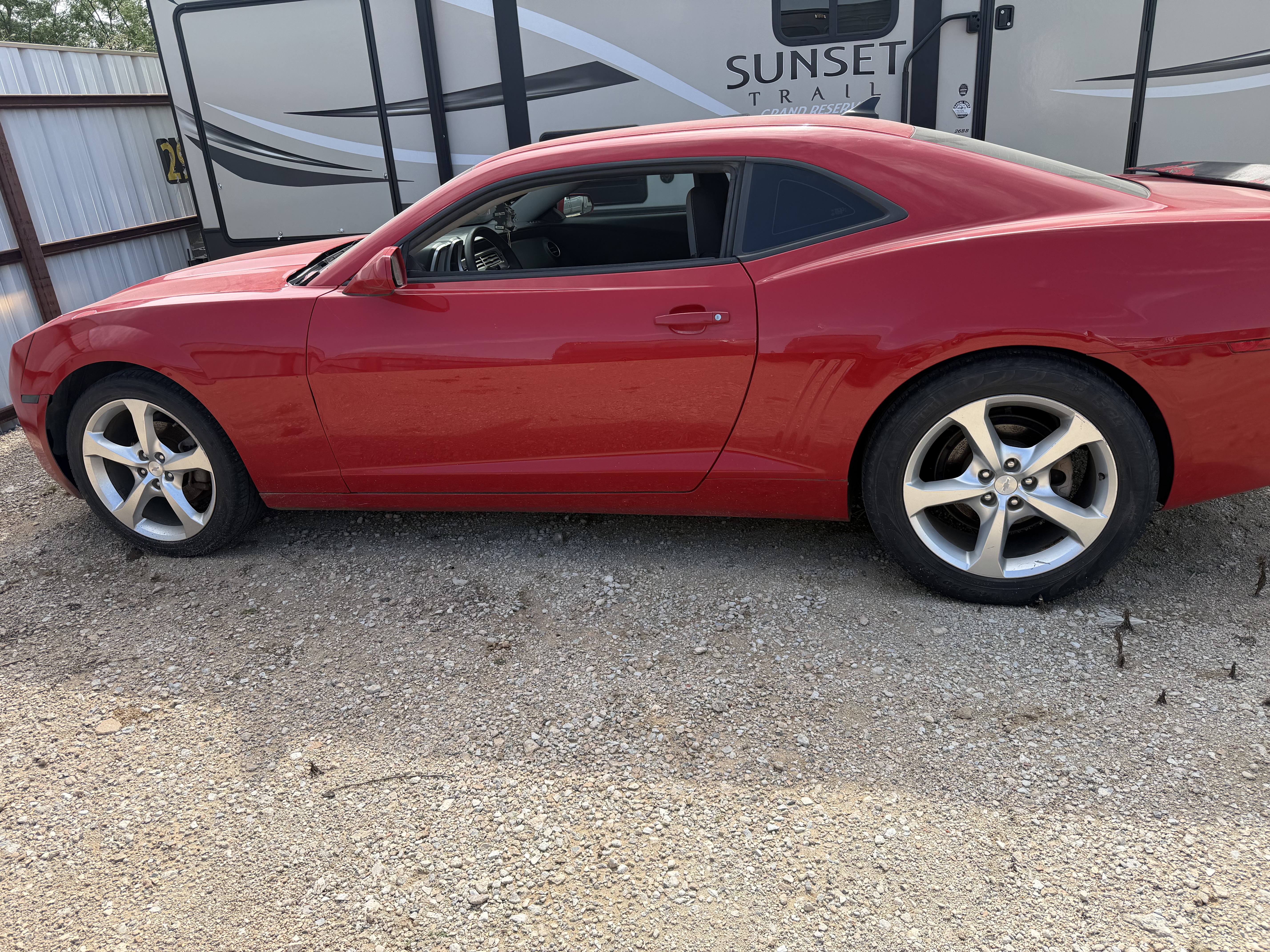 Used 2010 Chevrolet Camaro LT RWD image 4