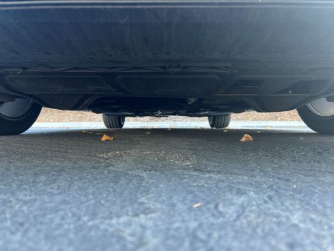 Used 2018 Volkswagen Golf R 4-Door image 25