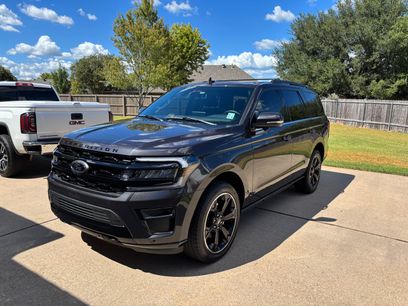 Used 2024 Ford Expedition Limited