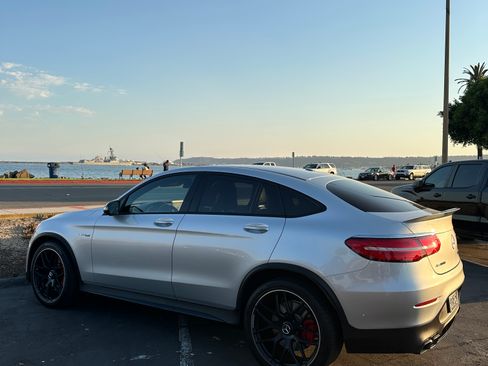 Used 2019 Mercedes-Benz GLC 63 AMG S image 4