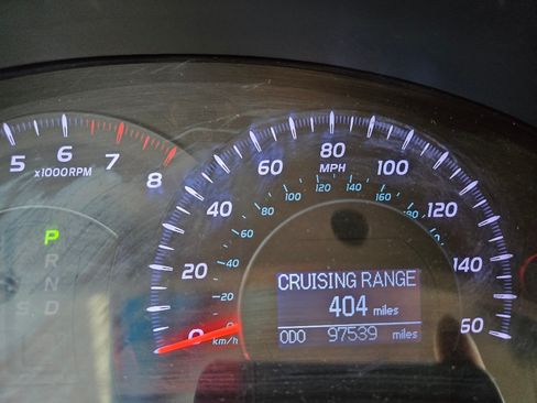 Used 2010 Toyota Camry XLE image 11