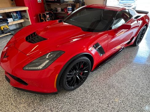 Used 2019 Chevrolet Corvette Z06 RWD image 5