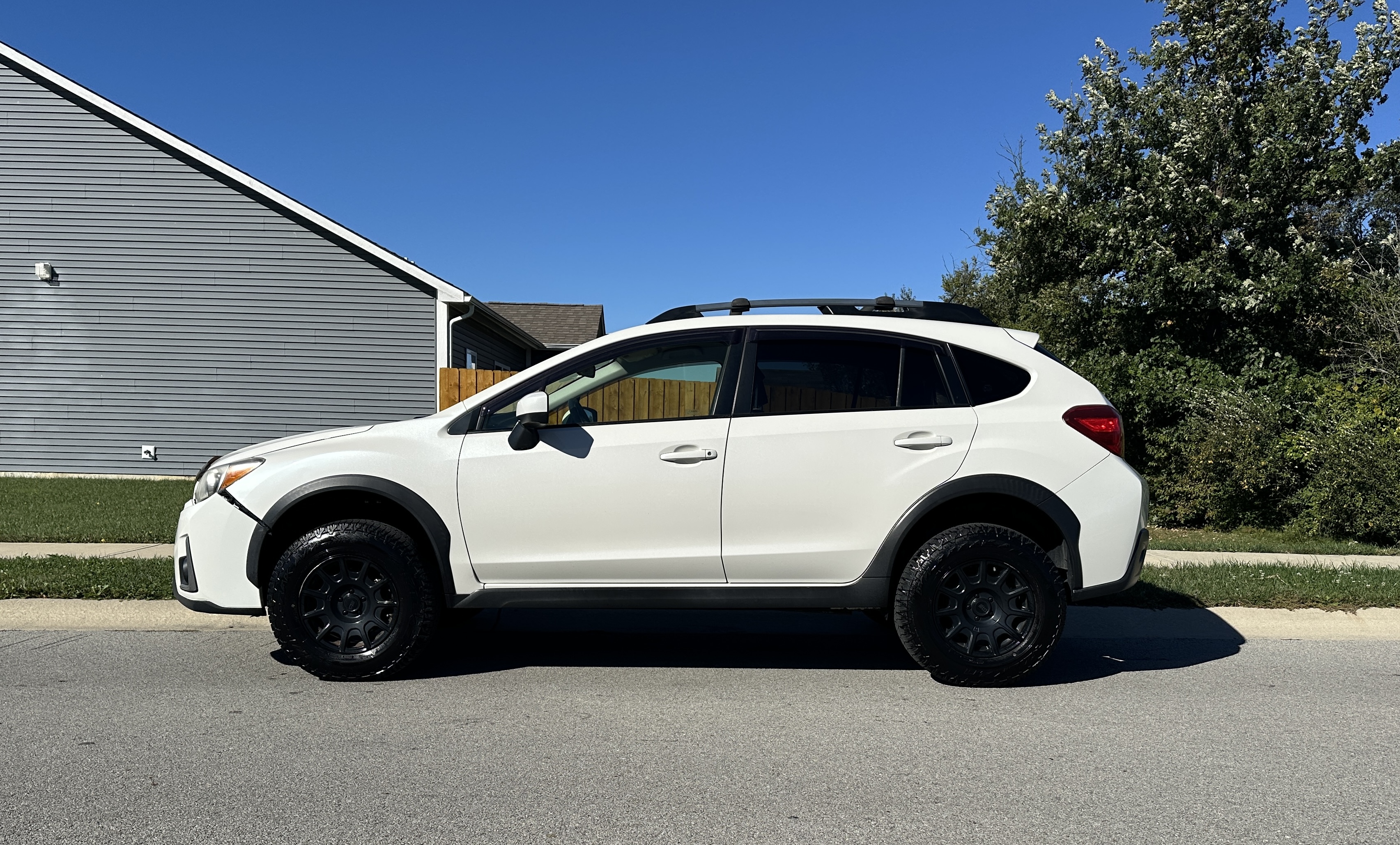 Used 2016 Subaru Crosstrek 2.0i Premium AWD/4WD image 10