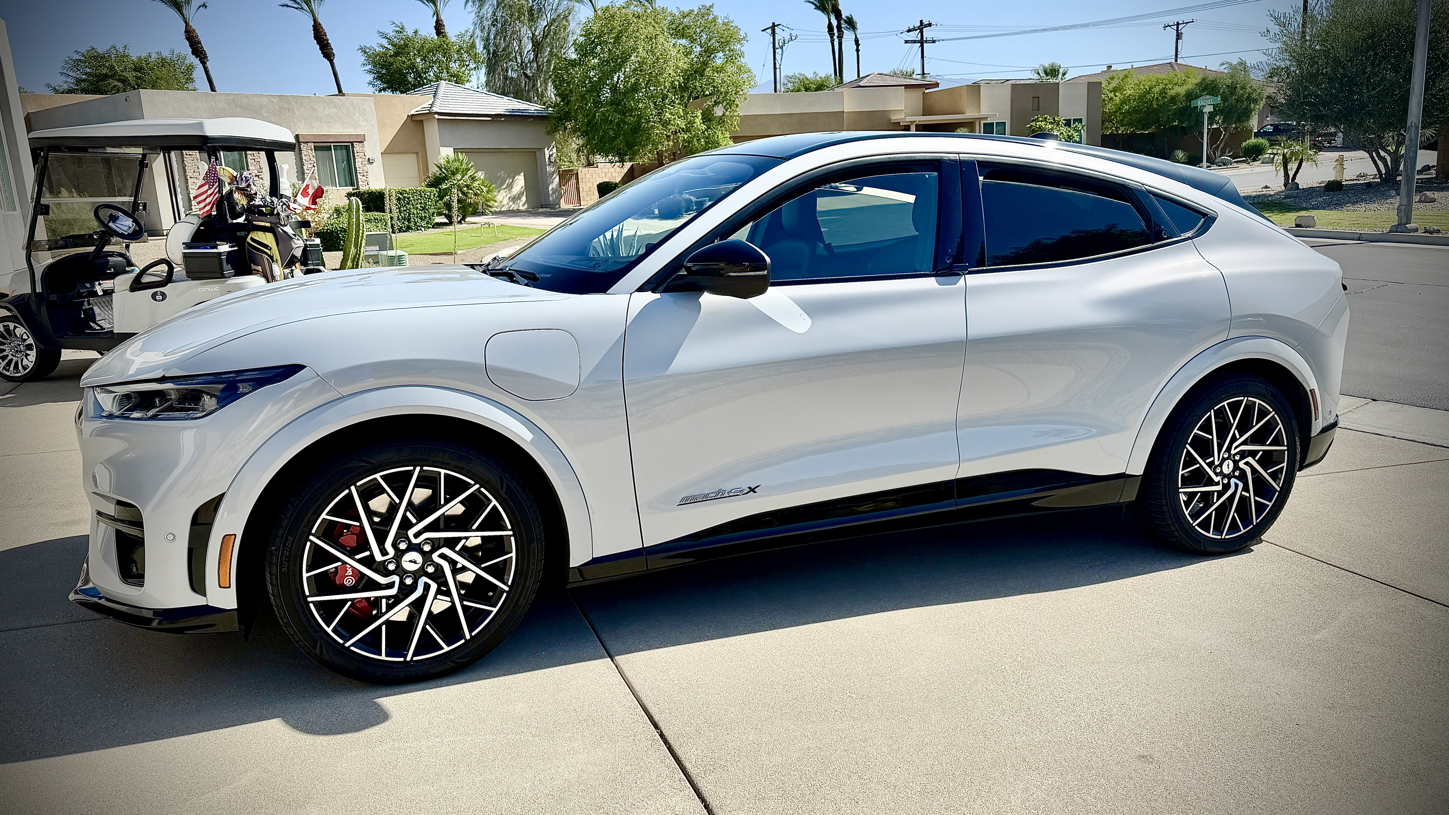 Used 2022 Ford Mustang Mach-E GT w/ GT Performance Edition AWD/4WD image 4