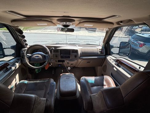 Used 2003 Ford F350 King Ranch image 12