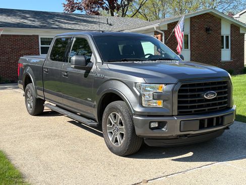 Used 2015 Ford F150 XLT w/ Equipment Group 302A Luxury AWD/4WD image 1
