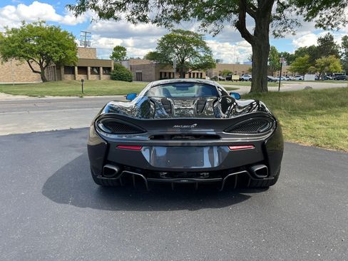Used 2019 McLaren 570S Coupe RWD image 12