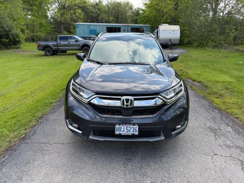 Used 2017 Honda CR-V Touring image 4