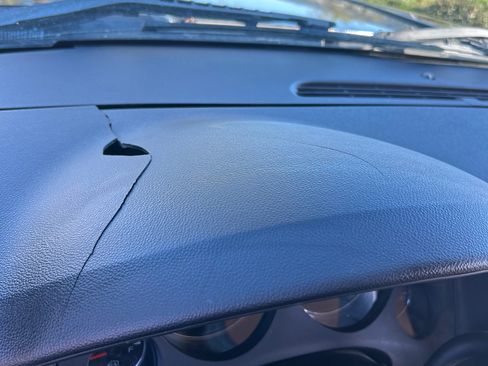 Used 2010 Chevrolet Silverado 1500 LTZ w/ Max Trailering Pack image 17