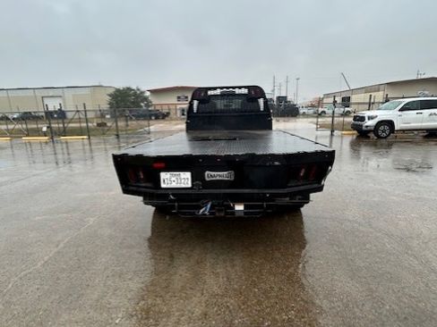 Used 2022 RAM 5500 Tradesman w/ Chrome Appearance Group image 8