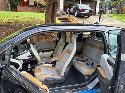 Used 2017 BMW i3 w/ Range Extender image 4