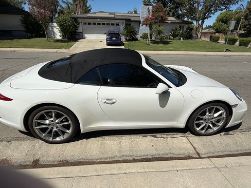 Used 2012 Porsche 911 Carrera RWD image 5