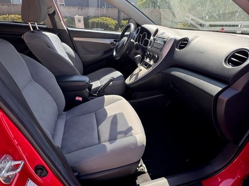 Used 2010 Toyota Matrix S AWD/4WD image 6