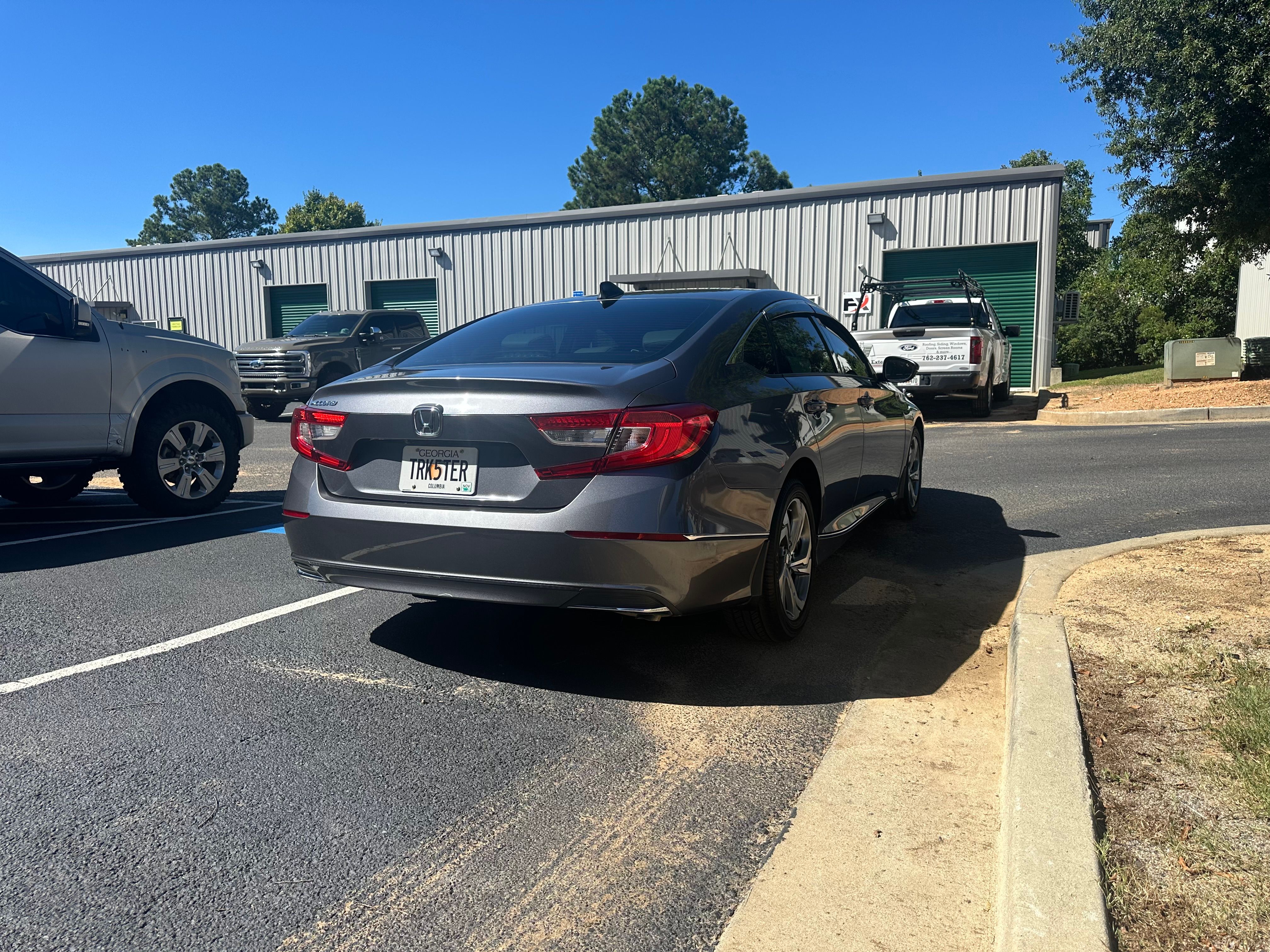 Used 2018 Honda Accord EX-L image 6