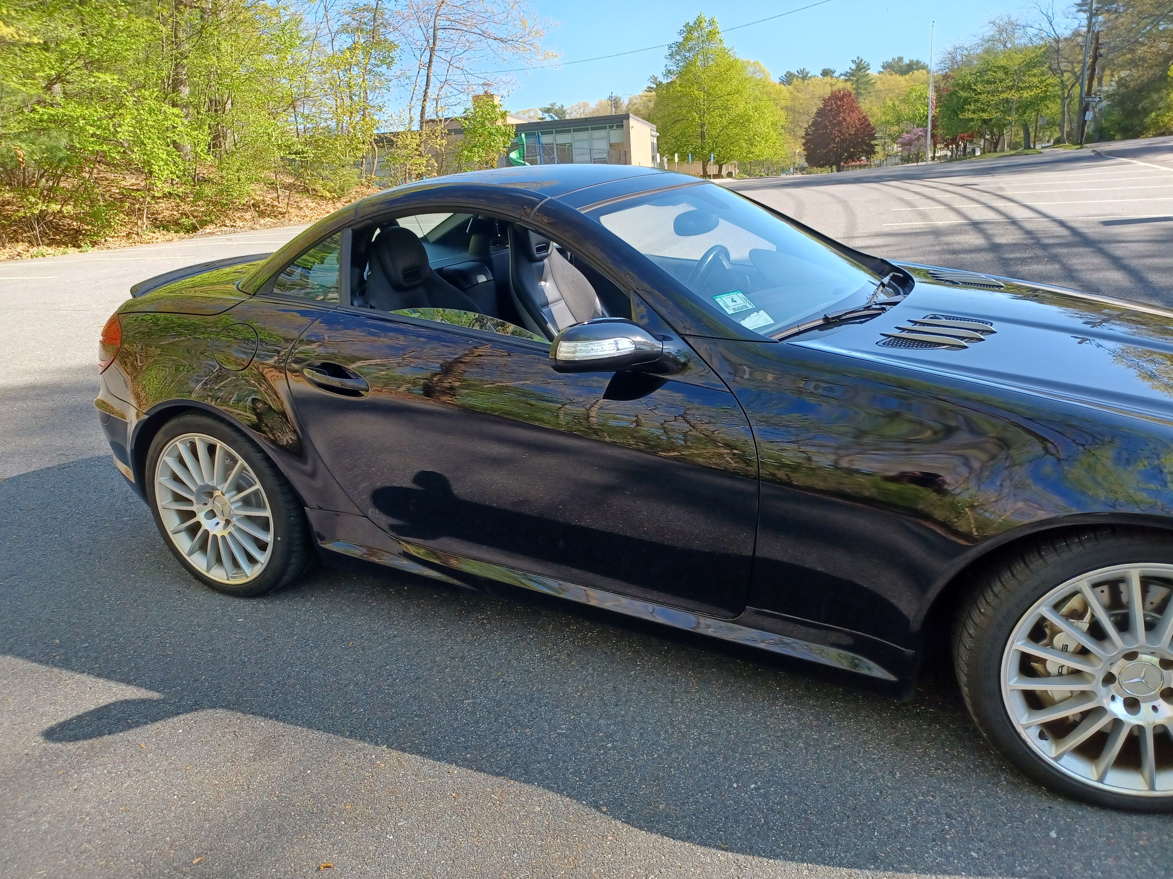 Used 2007 Mercedes-Benz SLK 55 AMG image 2