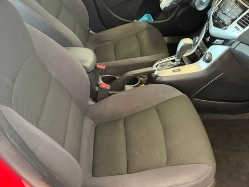 Used 2014 Chevrolet Cruze LT w/ RS Package FWD image 16
