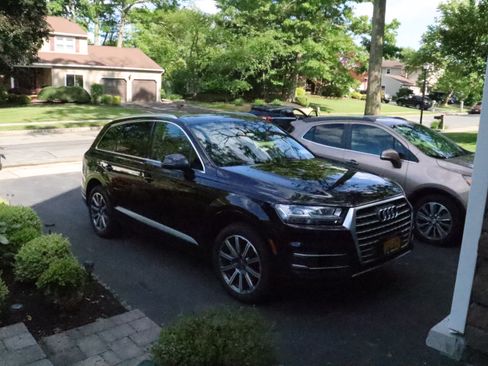 Used 2018 Audi Q7 3.0T Premium Plus AWD/4WD image 4