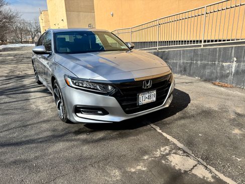 Used 2019 Honda Accord Sport image 15