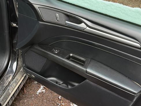 Used 2020 Ford Fusion Titanium AWD/4WD image 1