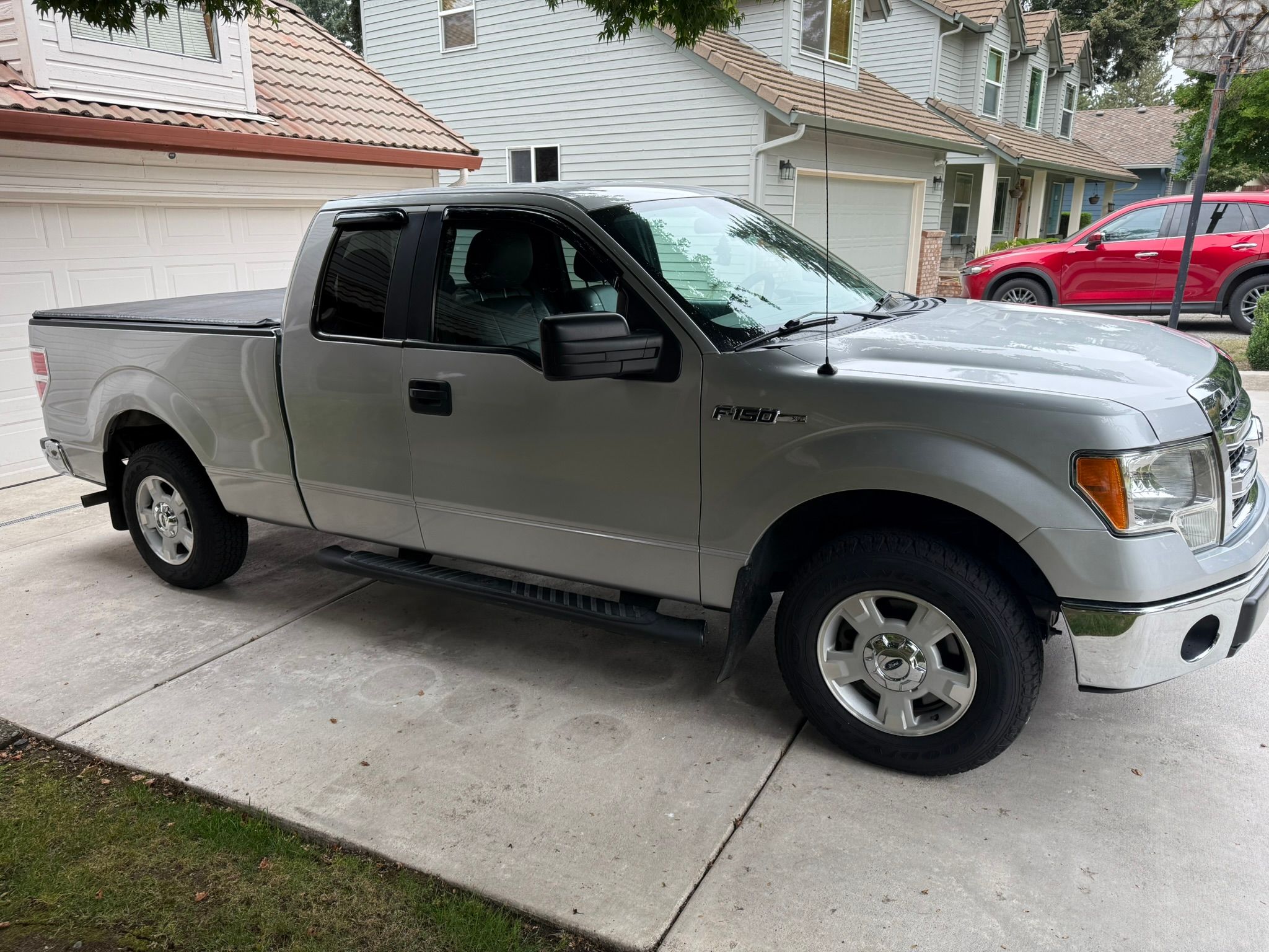 Used 2014 Ford F150 XLT RWD image 4