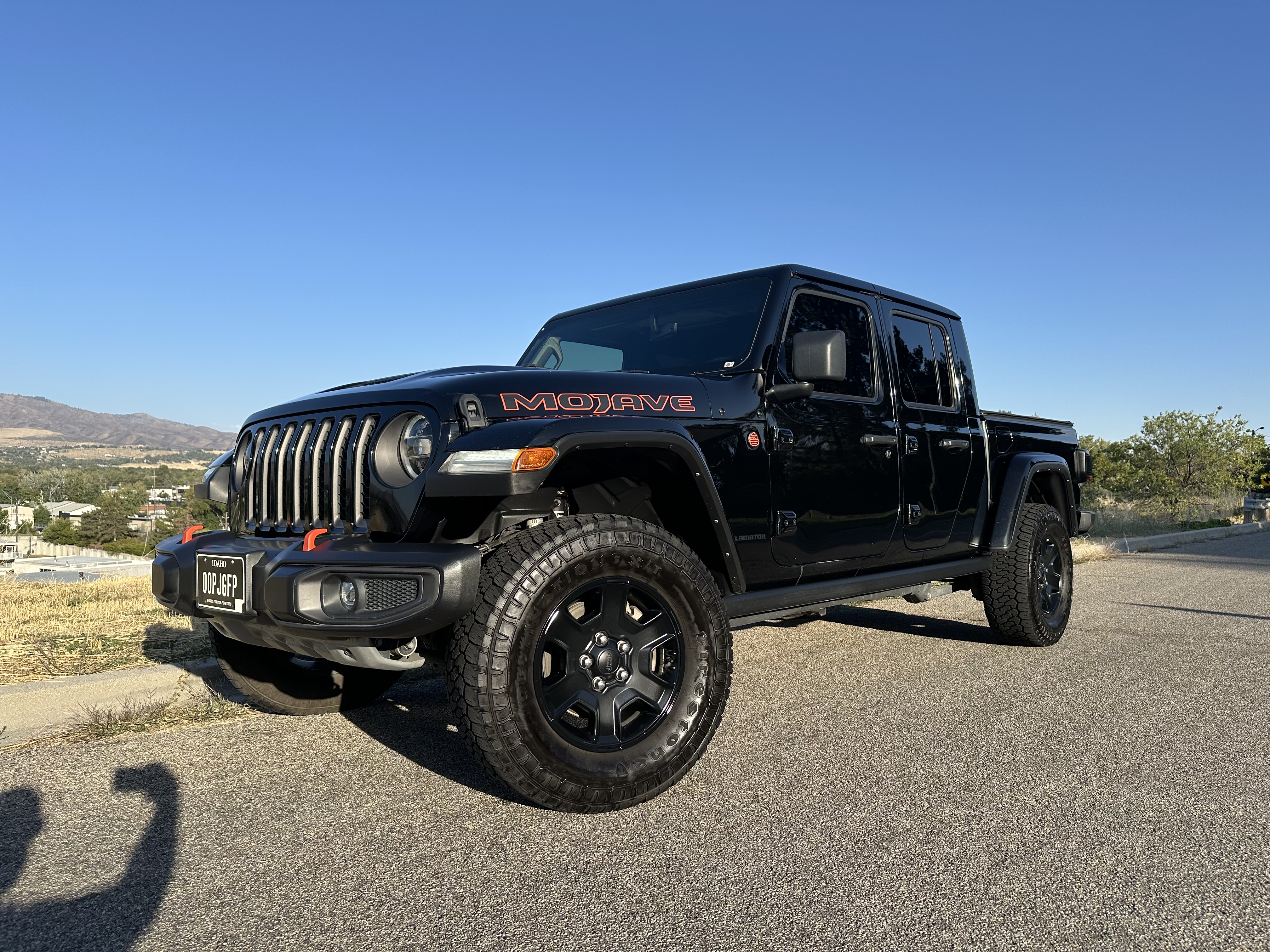 Used 2021 Jeep Gladiator Mojave AWD/4WD image 13