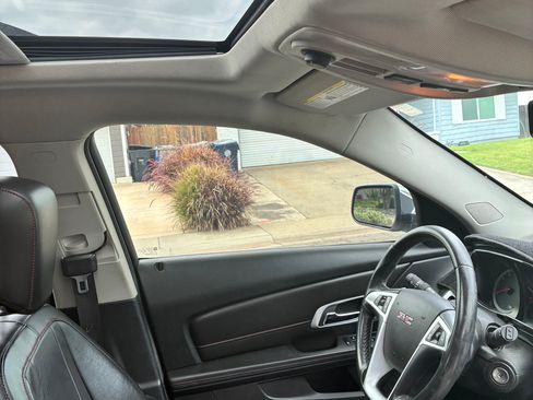 Used 2015 GMC Terrain SLT FWD image 6