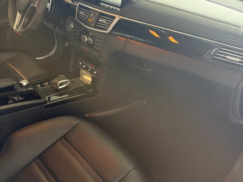 Used 2013 Mercedes-Benz E 63 AMG Sedan image 10