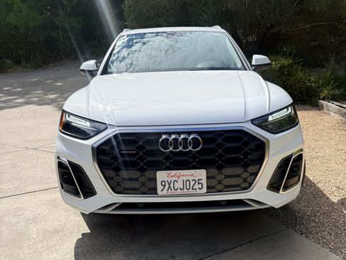 Used 2023 Audi Q5 2.0T Premium w/ Convenience Package AWD/4WD image 10
