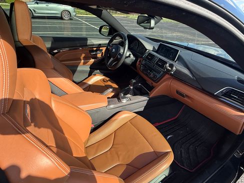 Used 2017 BMW M4 Coupe image 25