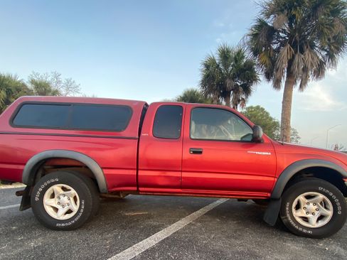 Used 2003 Toyota Tacoma PreRunner image 8