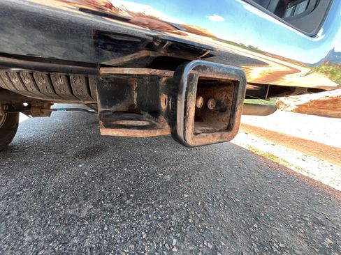 Used 2019 RAM 1500 Classic SLT AWD/4WD image 12