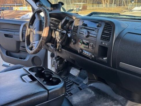 Used 2012 Chevrolet Silverado 2500 LT w/ Interior Plus Package image 14