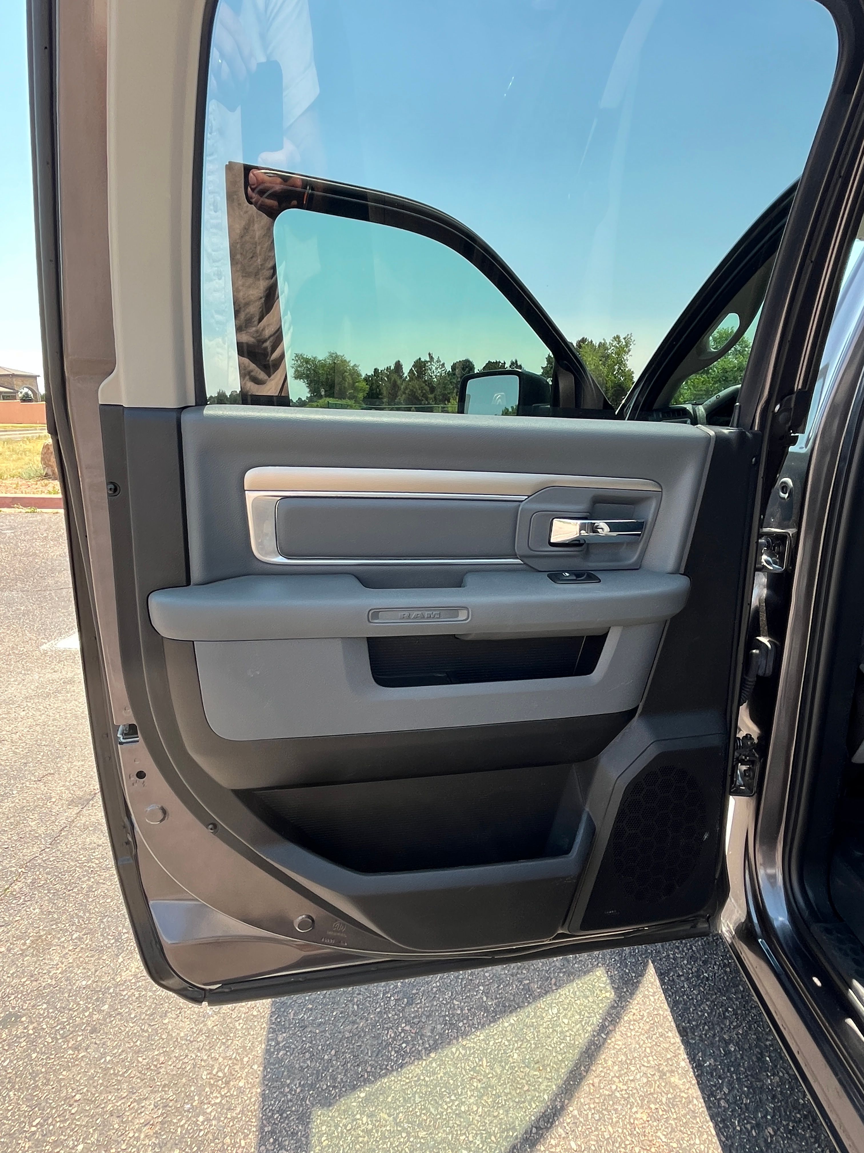Used 2019 RAM 1500 Classic SLT AWD/4WD image 25