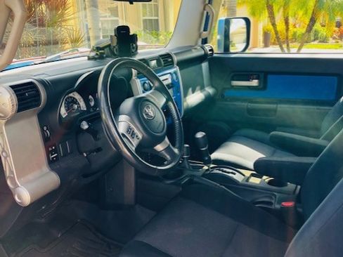 Used 2007 Toyota FJ Cruiser 4WD image 16