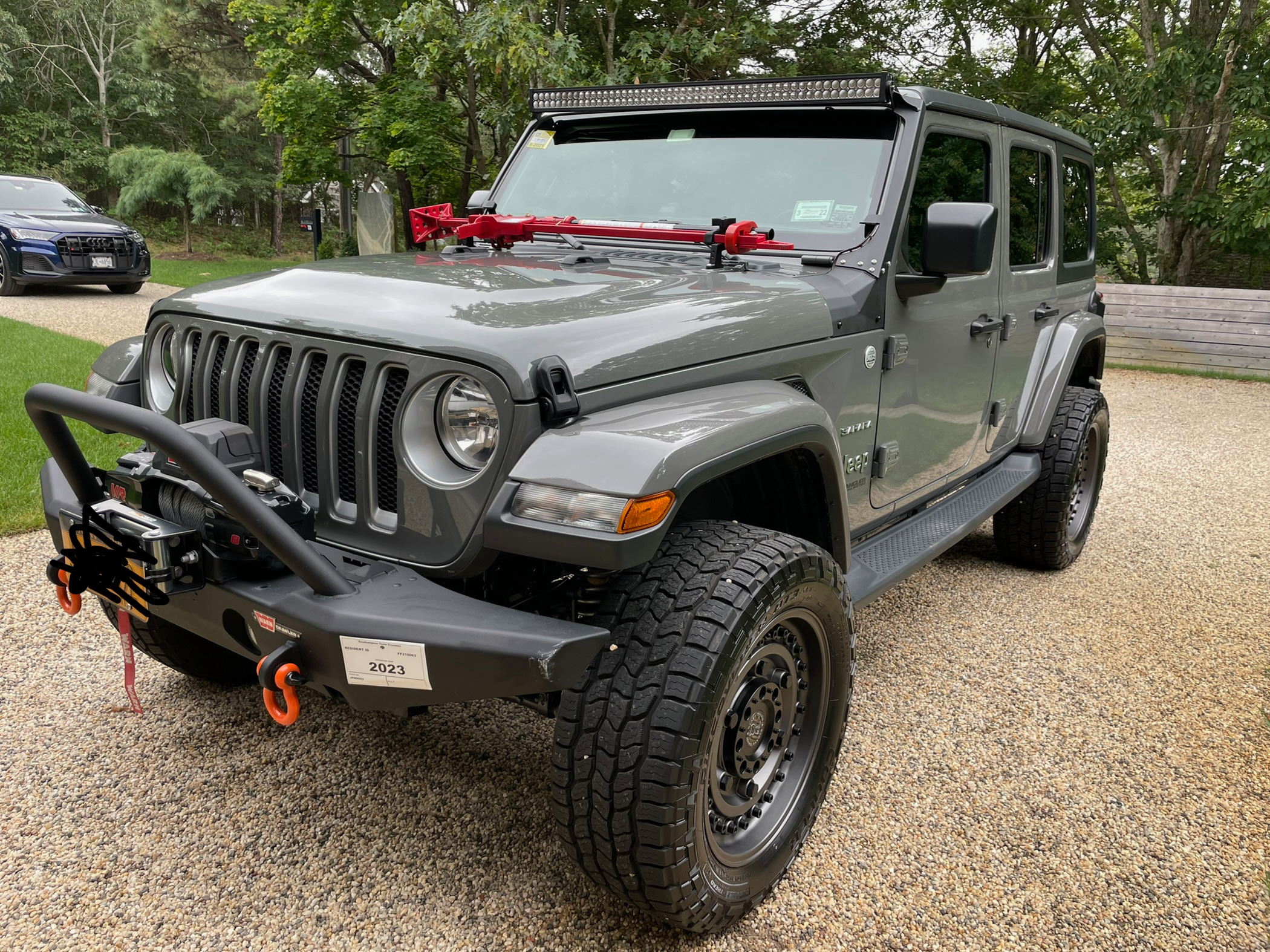 Used 2018 Jeep Wrangler Unlimited Sahara AWD/4WD image 10