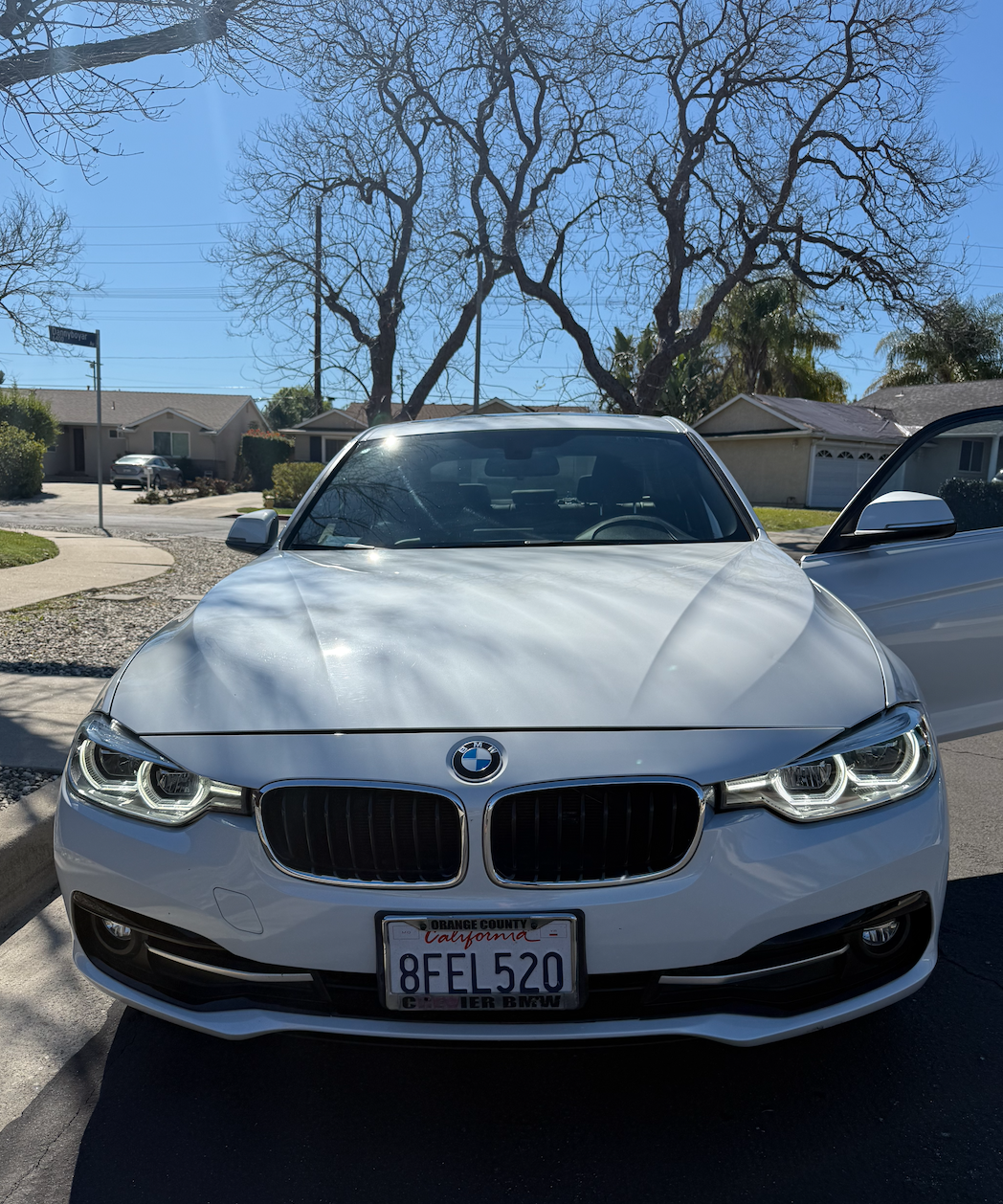 Used 2018 BMW 330i Sedan RWD image 1