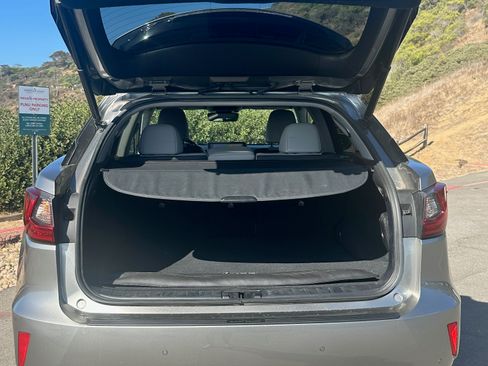 Used 2018 Lexus RX 350 FWD w/ Premium Package image 6