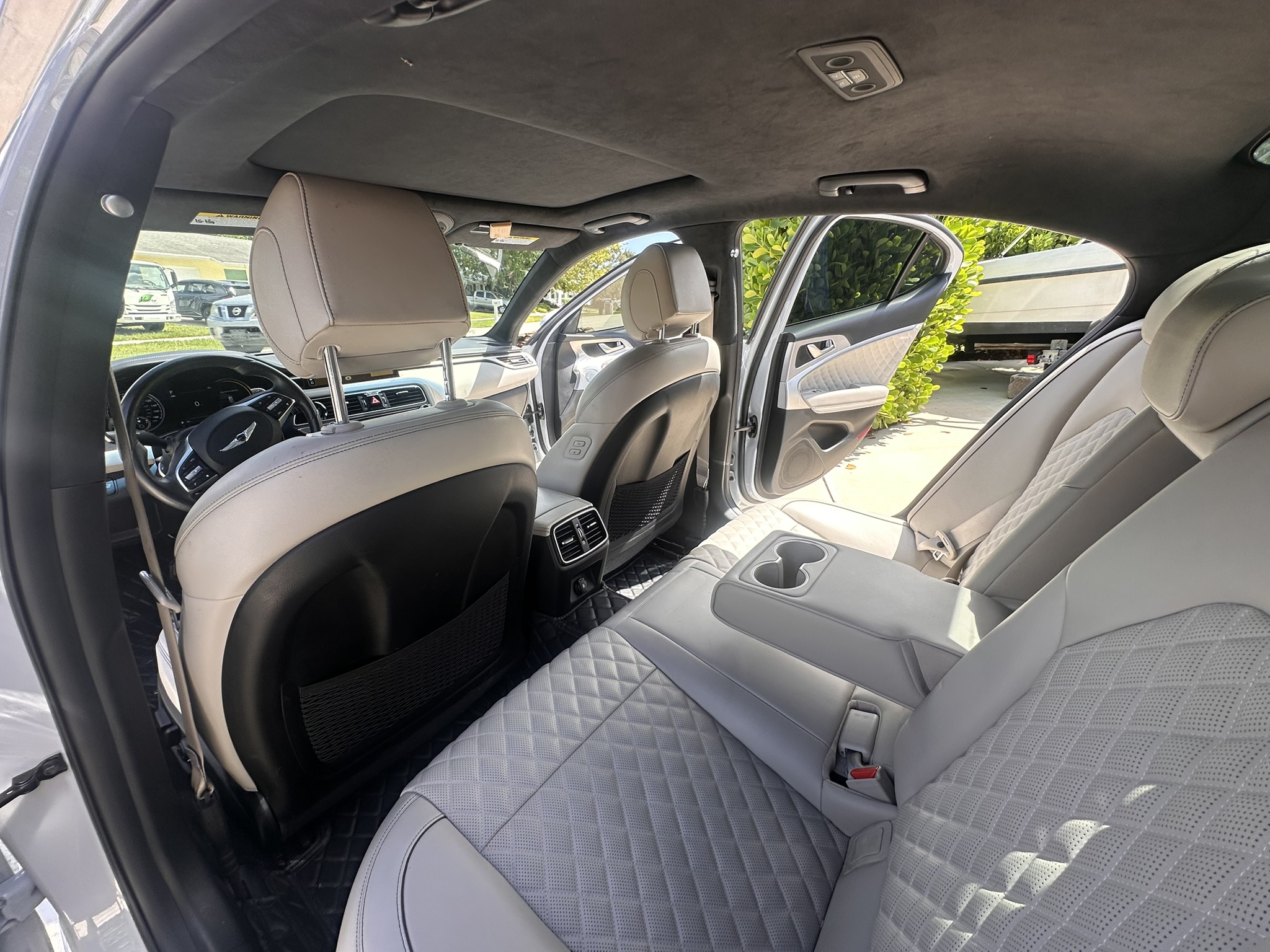 Used 2023 Genesis G70 3.3T w/ Sport Prestige Package AWD/4WD image 18