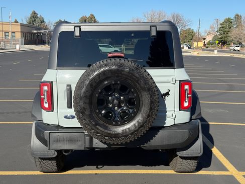 Used 2024 Ford Bronco Wildtrak image 12