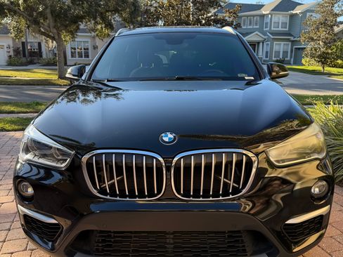 Used 2017 BMW X1 sDrive28i image 4